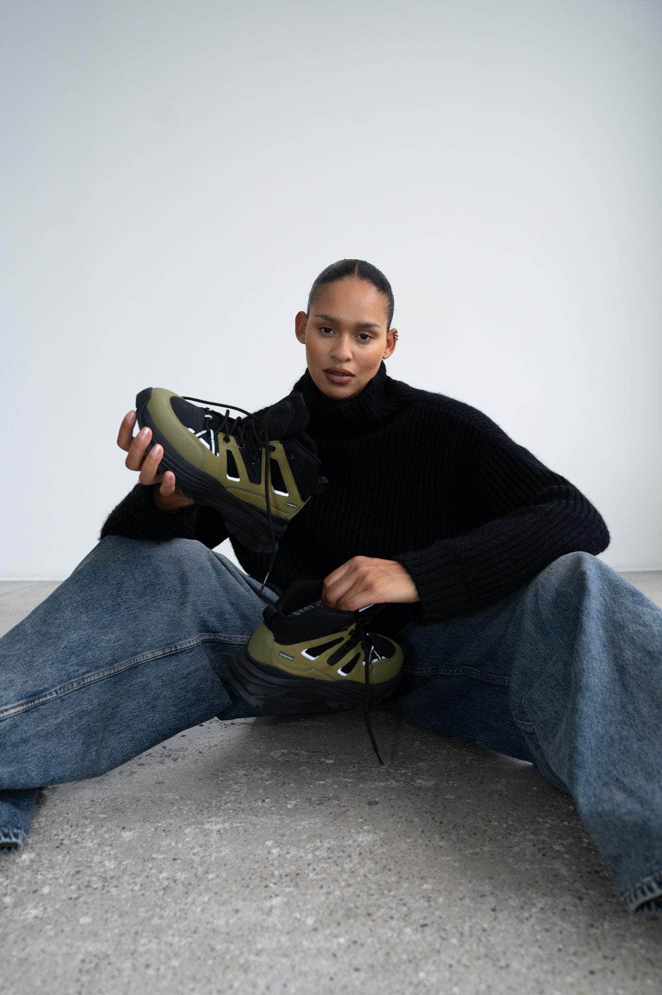 ARKK Main Line Duratek Nylon HL TX-22 | Black Avocado | Women Duratek